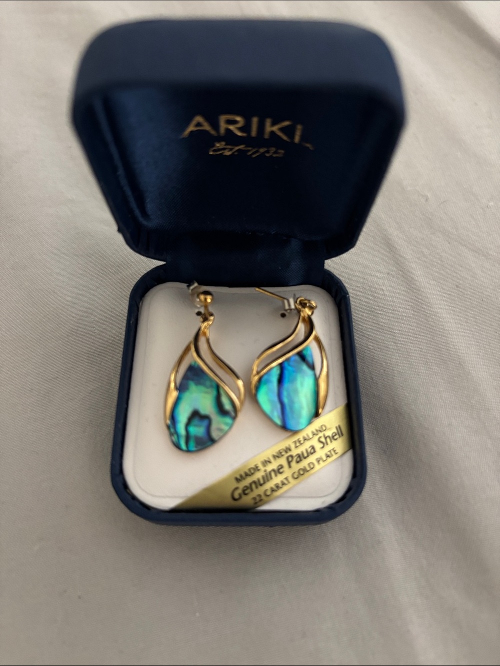 NIB Ariki 22K Gold-Plated Paua Shell Teardrop Earrings - Blue/Green
